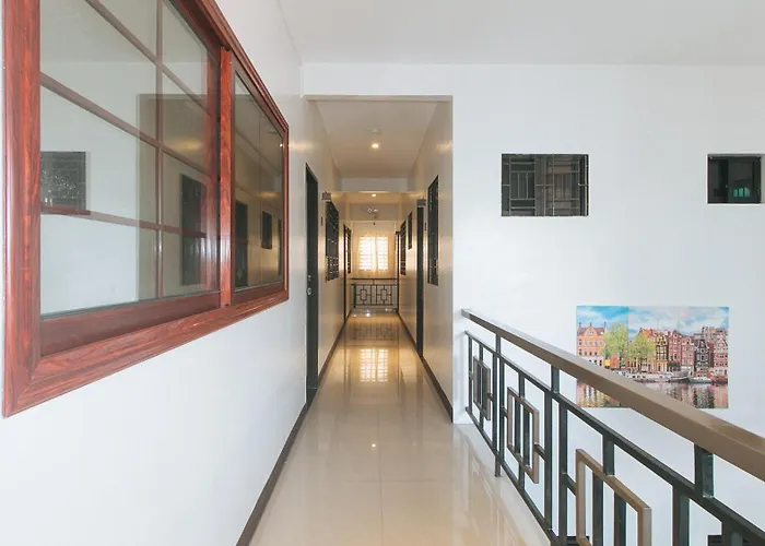 Reddoorz At Mgp Apartelle Near Espana ホテル マニラ市